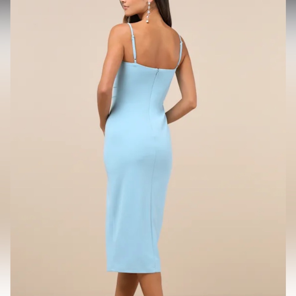 NWT Lulus Stun and Done Light Blue Sleeveless Bodycon Midi Dress - Picture 2 of 3